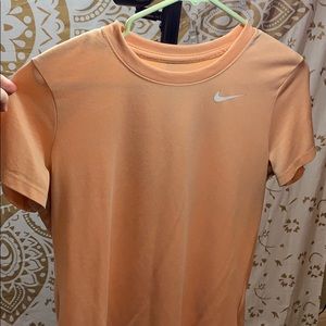 Nike tee